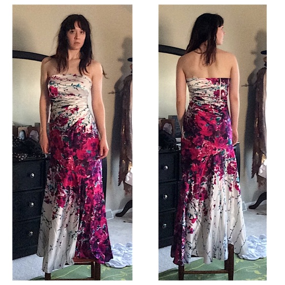 Cache Dresses & Skirts - Caché Strapless Vine and Flowers Mermaid Gown