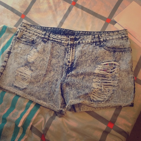 Acid wash shorts