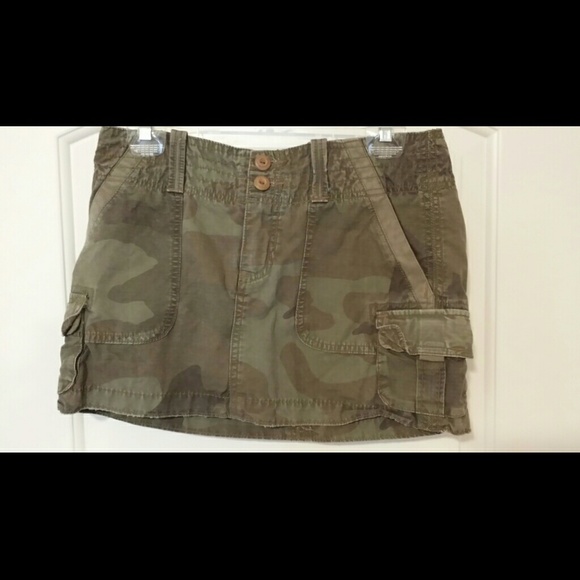 AE Outfitters Army Cargo Skirt 2