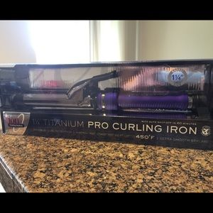 ion titanium curling iron