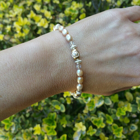 Jewelry - Champagne Beige/Silver Bracelet