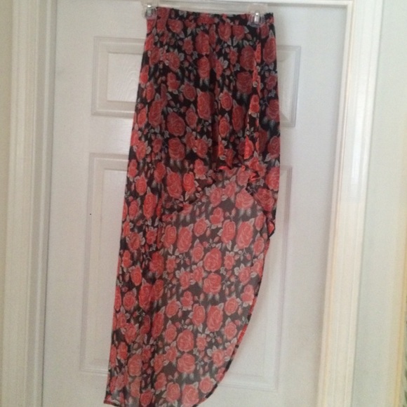 Forever 21 high low skirt