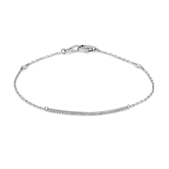 Linear Fashion Diamond Bracelet