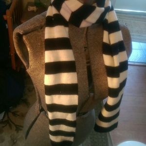 Black & White Scarf