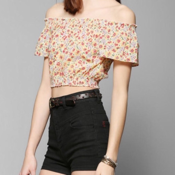 Urban outfitters flower top