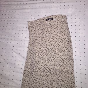 Brandy Melville blue&beige flower print maxi skirt