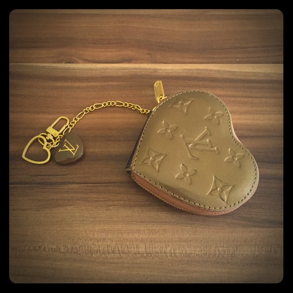 Louis vuitton coin purse / key holder