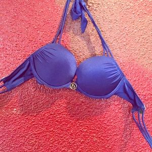Victoria's Secret add two cup size bikini top