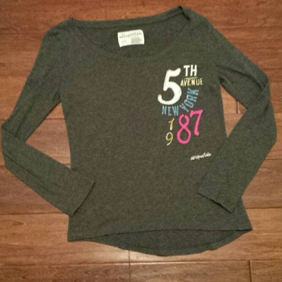 Grey Aeropostale Top