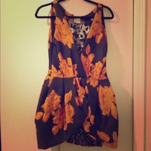 Vera wang collection jacquard tulip dress