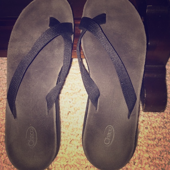 Chaco flip flops