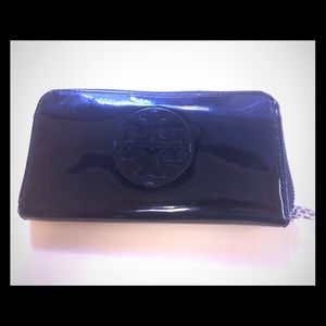 Tory Burch "Robinson" Zip Continental Wallet