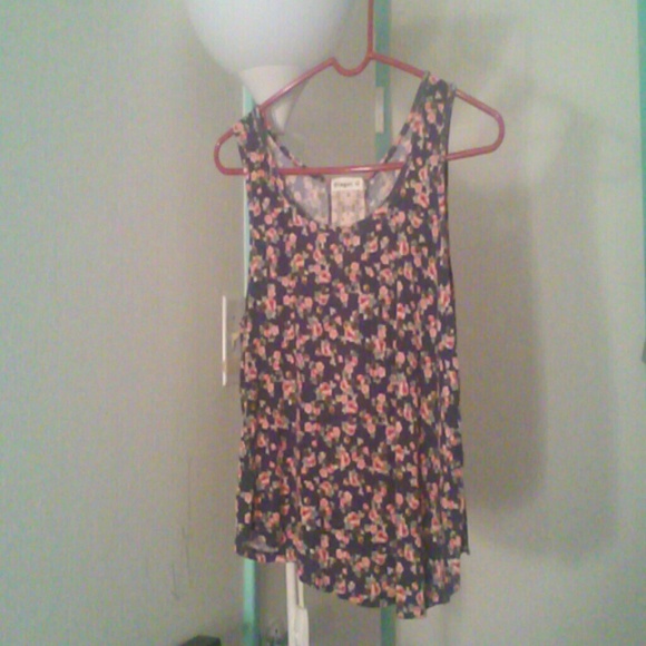 floral shirt