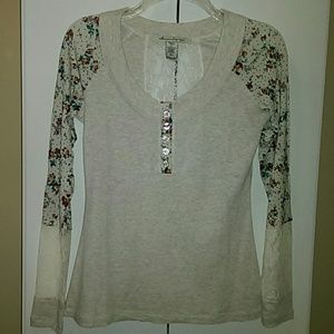 New American Rag Floral Long Sleeve Tee Size XS