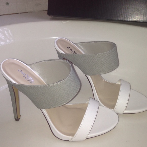 Charlotte Heels - Picture 2 of 4