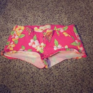 Pink hibiscus flower Hollister Shorts