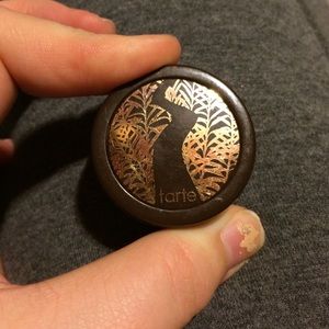 Tarte clay finishing powder