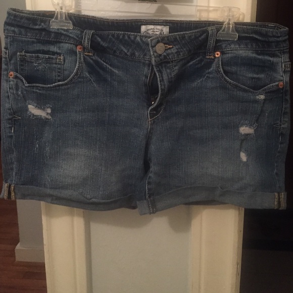 Blue jeans shorts