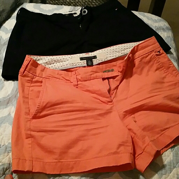 2 pair of authentic Tommy Hilfiger ladies shorts