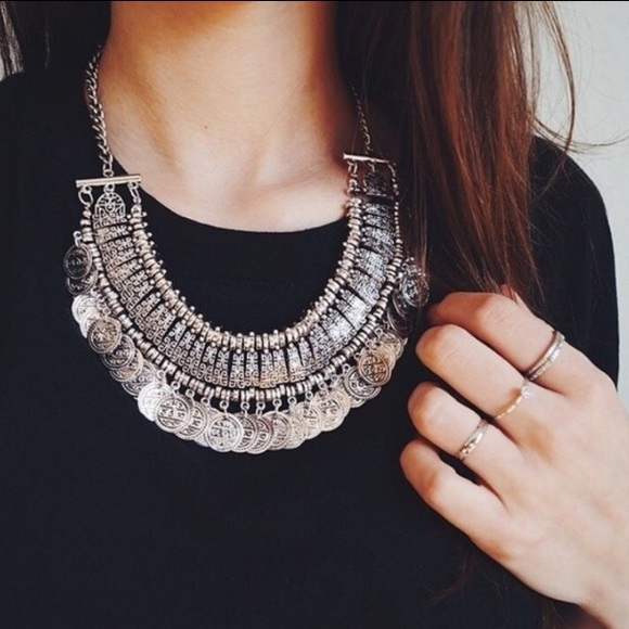 Jewelry - Boho coin necklace