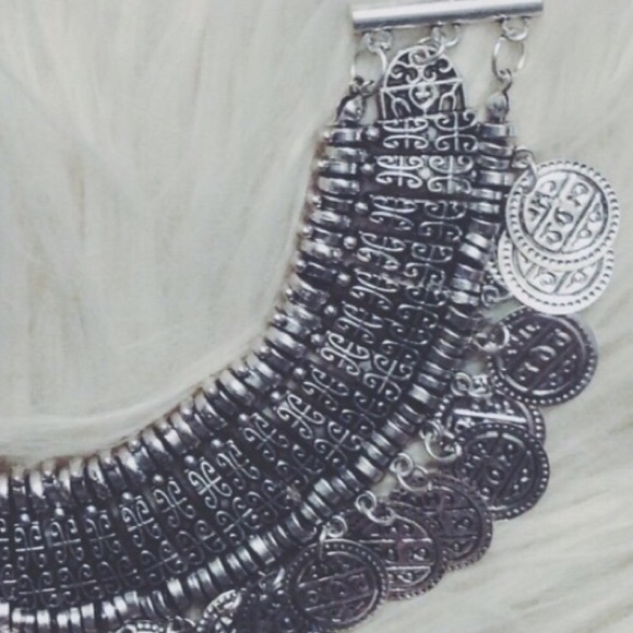 Boho coin necklace - Picture 3 of 4