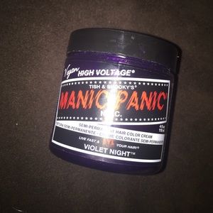 Manic Panic hair dye (violet night)