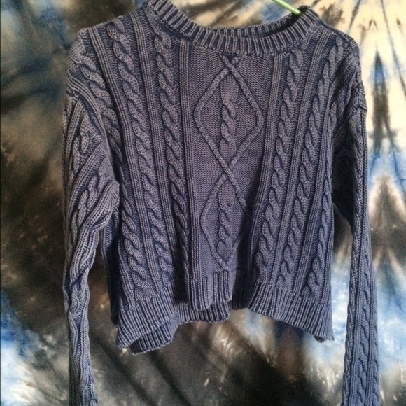Forever 21 blue acid wash cropped sweater