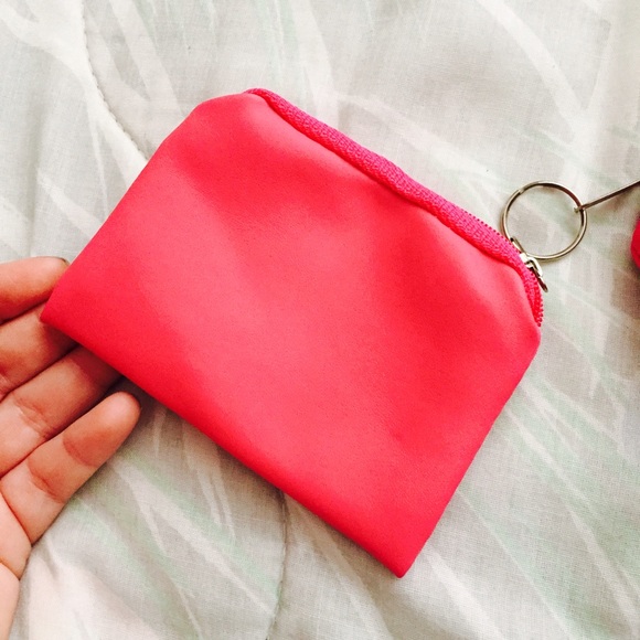 Pouch - Picture 2 of 3