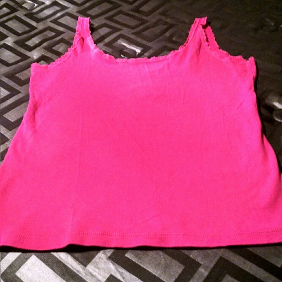 Pink tank top