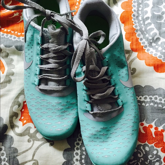 Nike women's running shoes - Picture 4 of 4