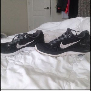 ON HOLD Nike Running Shoes