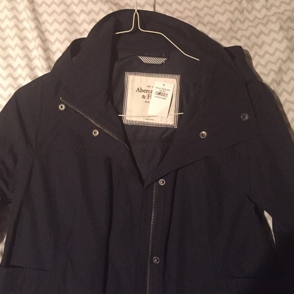 Abercrombie and fitch rain jacket/sprays