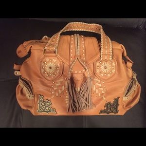 Beautiful purse! $35 on merc.