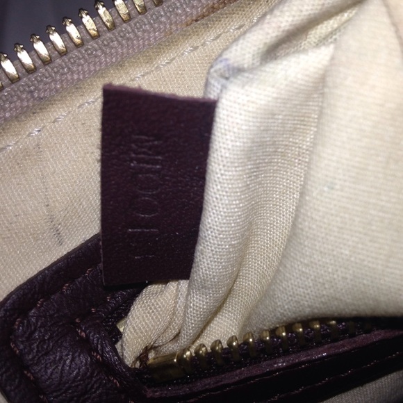 Stamp (MI0013) and zipper :)