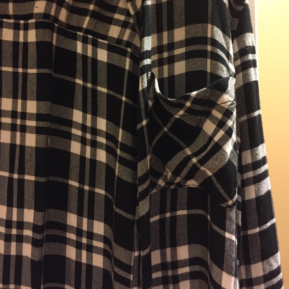 Flannel bundle - Picture 2 of 4