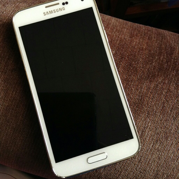 Samsung Galaxy s5 - Picture 2 of 3