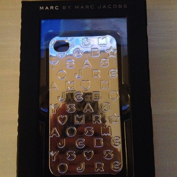 Marc Jacobs iPhone 4 case - Picture 1 of 4