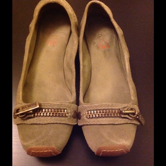 Michael Kors flats