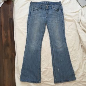 AE Artist Jeans