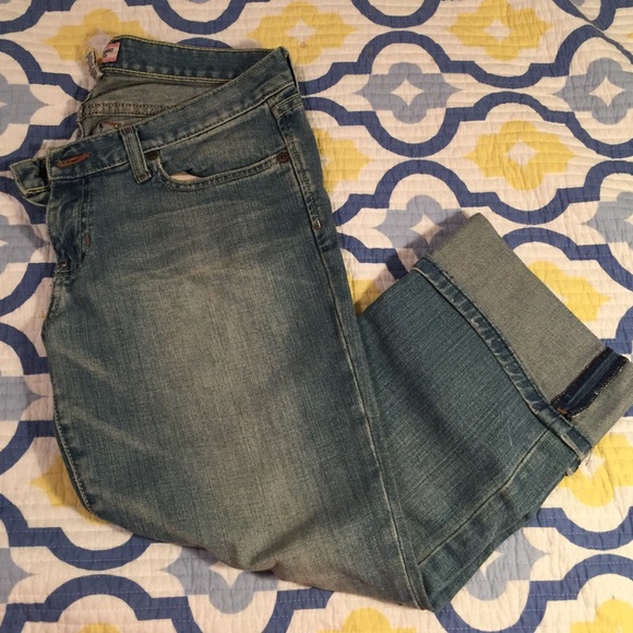 Abercrombie cropped jeans