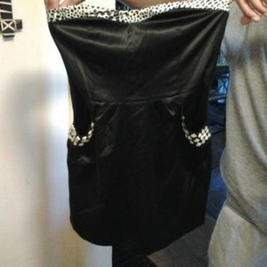 Strapless Black dress