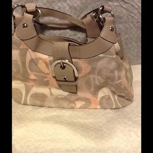 Coach Large Linen Optic Signature Lynn Hobo