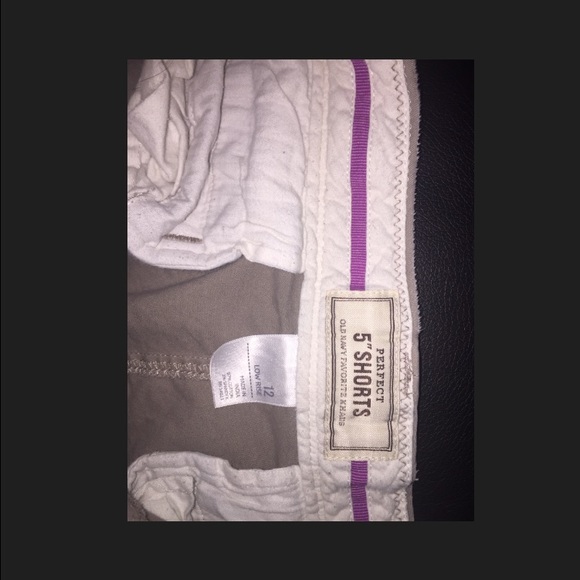 Shorts - Picture 2 of 3