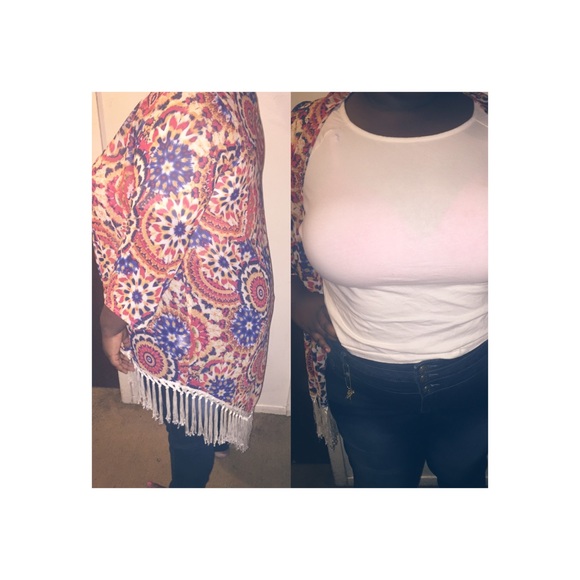 Live 4 Truth Tops - Cute Spring Kimono 🌷