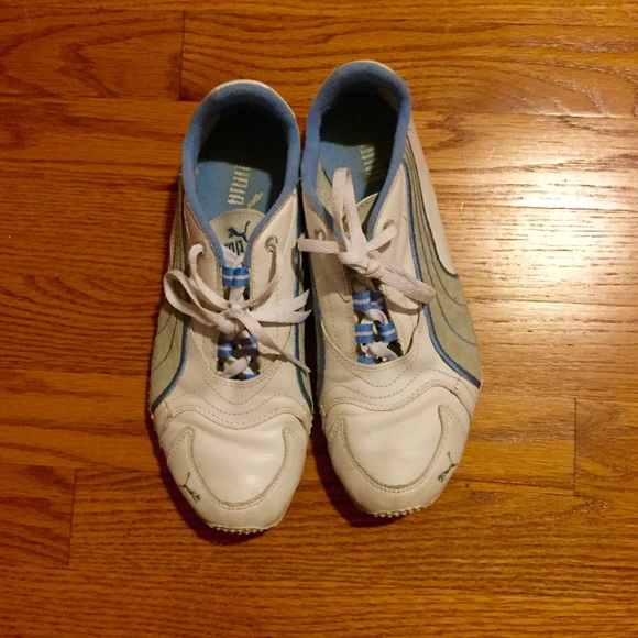 Puma Sneakers