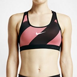 Women's nike sports bra