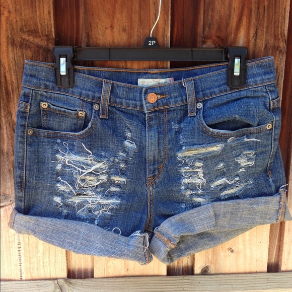 Levi's Denim - Levi's high waisted shorts