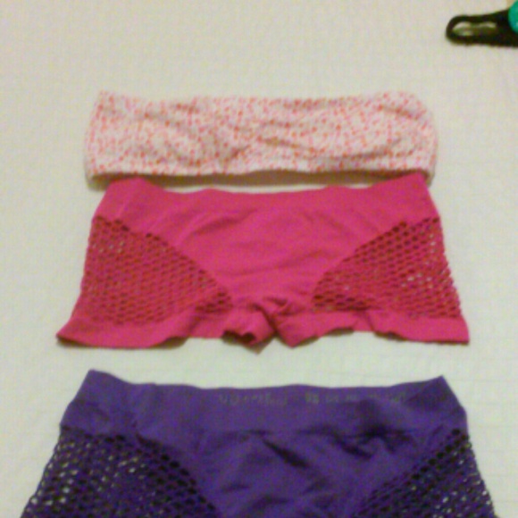 3Piece strapless bandeau, fishnet panties