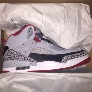 Jordan Spizike Wolf Grey/Gym Red-Black-White