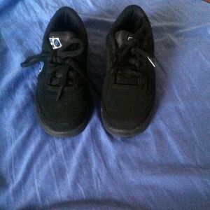 ‼️SOLD‼️Never worn to boys (Fila)